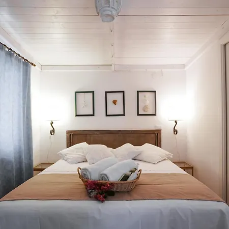 Giardino Dell'Impossibile Di Antonino Campo Apartment Favignana Room photo