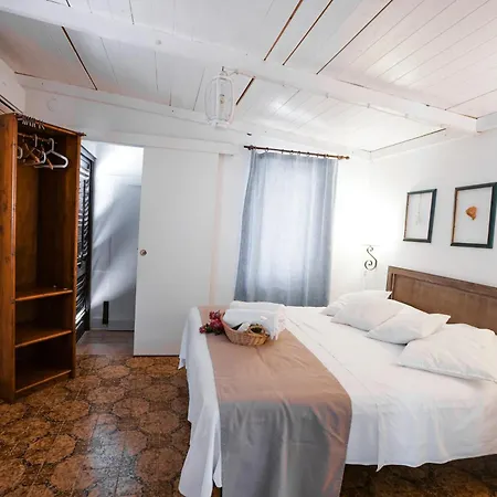 Giardino Dell'Impossibile Di Antonino Campo Apartment Favignana Room photo
